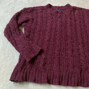 AMERICAN Eagle sweater in XS